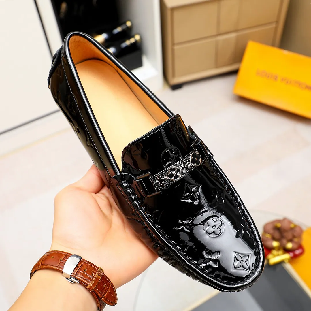 Men's shoes 💰360 💰 LV Louis Vuitton's top-quality Peaches men's shoes 💯Original copy of the official website, the upper is made of imported official website 1:1 material ❌Italian 🇮🇹 cowhide surface, imported pigskin lining. It’s definitely not made with ordinary craftsmanship, it’s the model used by celebrities! The factory’s craftsmanship is designed to create the most perfect shoes for trendy men! Colors available! 38-45 yards